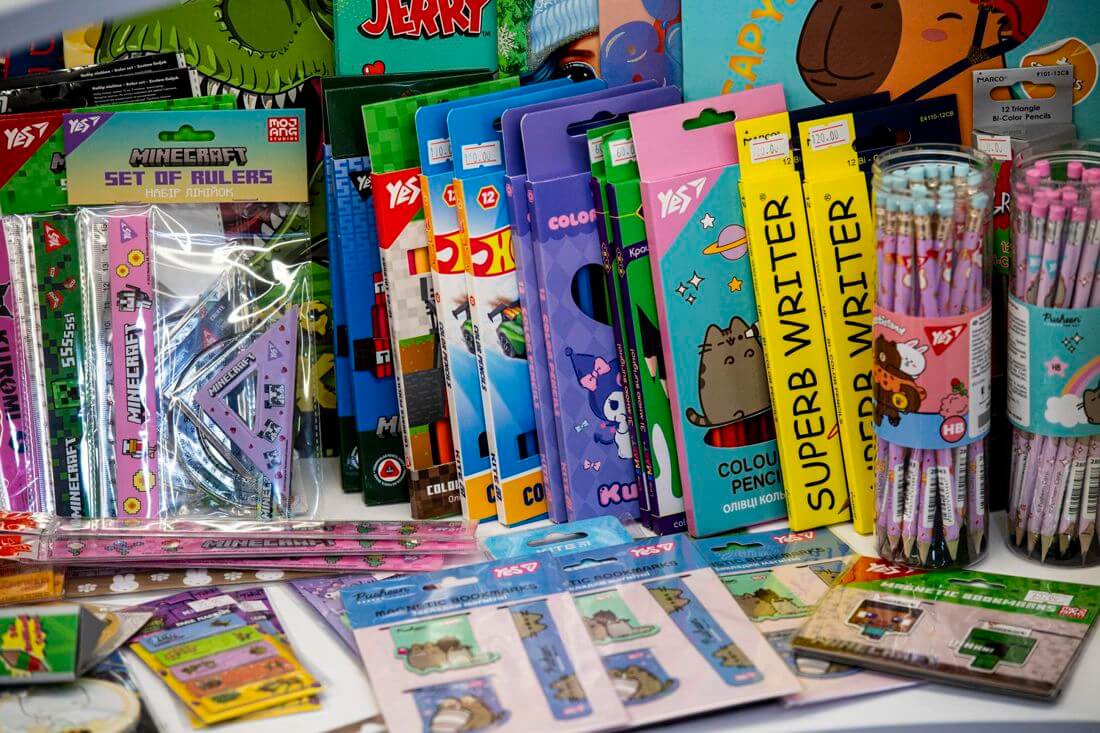 Шкільні аксесуари в Leoshop 2